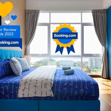 Paragon Suites Studios With Private Jacuzzi Near Ciq Rts Джохор-Бару Экстерьер фото